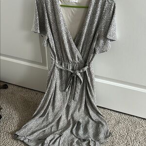 Elegant Black and White Midi Dress